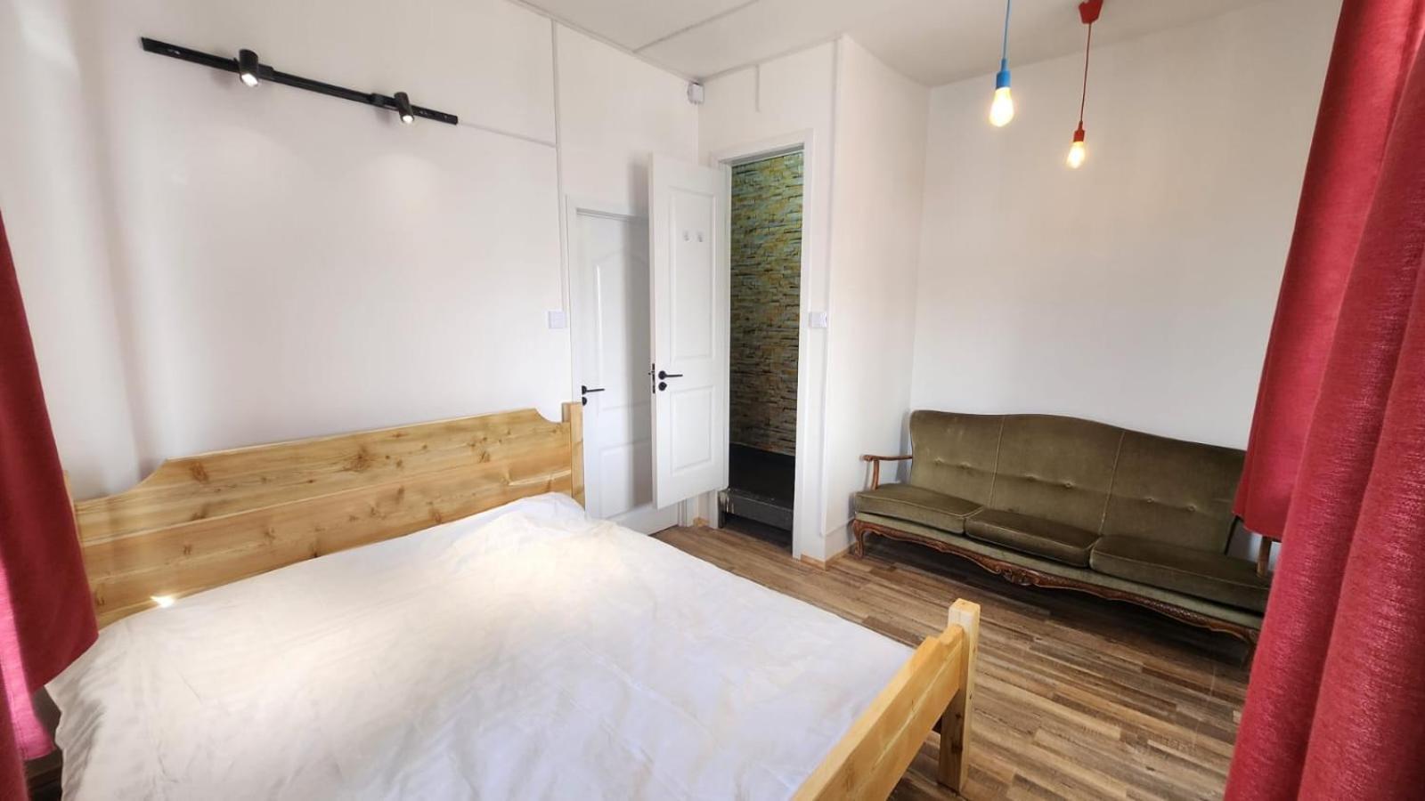 Ulaanbaatar Hostel Экстерьер фото