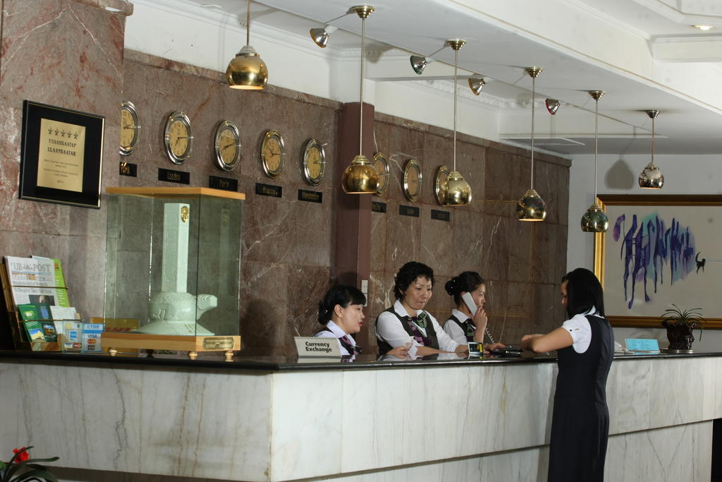 Ulaanbaatar Hotel Экстерьер фото